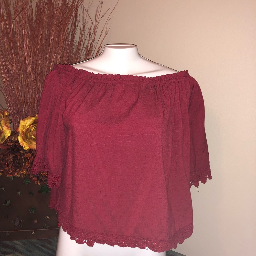 Maroon top - can be worn off the shoulders.